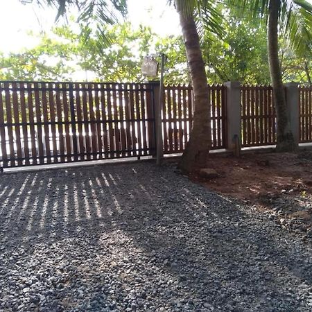 מטרה Surf Villa Hiriketiya מראה חיצוני תמונה